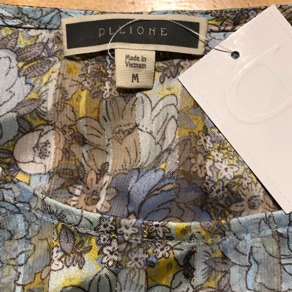 Brand New Pleione Floral Flutter Short Sleeve Top - Picture 5 of 7